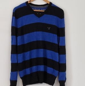 American Eagle v-neck blue & black sweater M